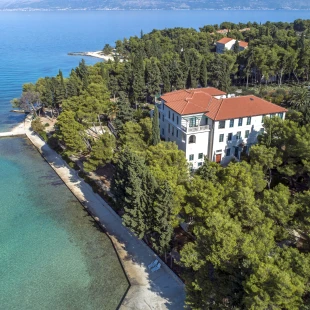 Aminess Velaris Resort ****